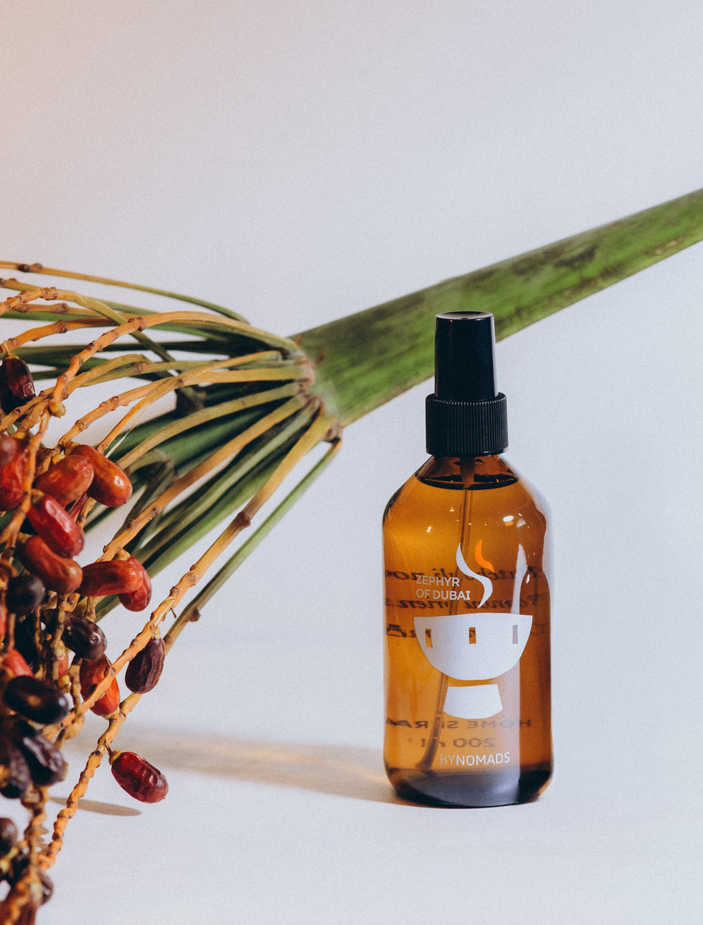 Luxury vegan home perfume BYNOMADS – Zephyr of Dubai – The Origins Collection – paraben- and phthalate-free. UAE, Saudi Arabia, Qatar, Kuwait, Bahrain.