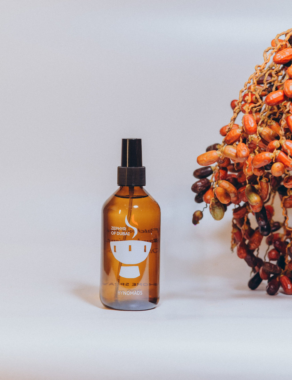 Luxury vegan home perfume BYNOMADS – Zephyr of Dubai – The Origins Collection – paraben- and phthalate-free. UAE, Saudi Arabia, Qatar, Kuwait, Bahrain.