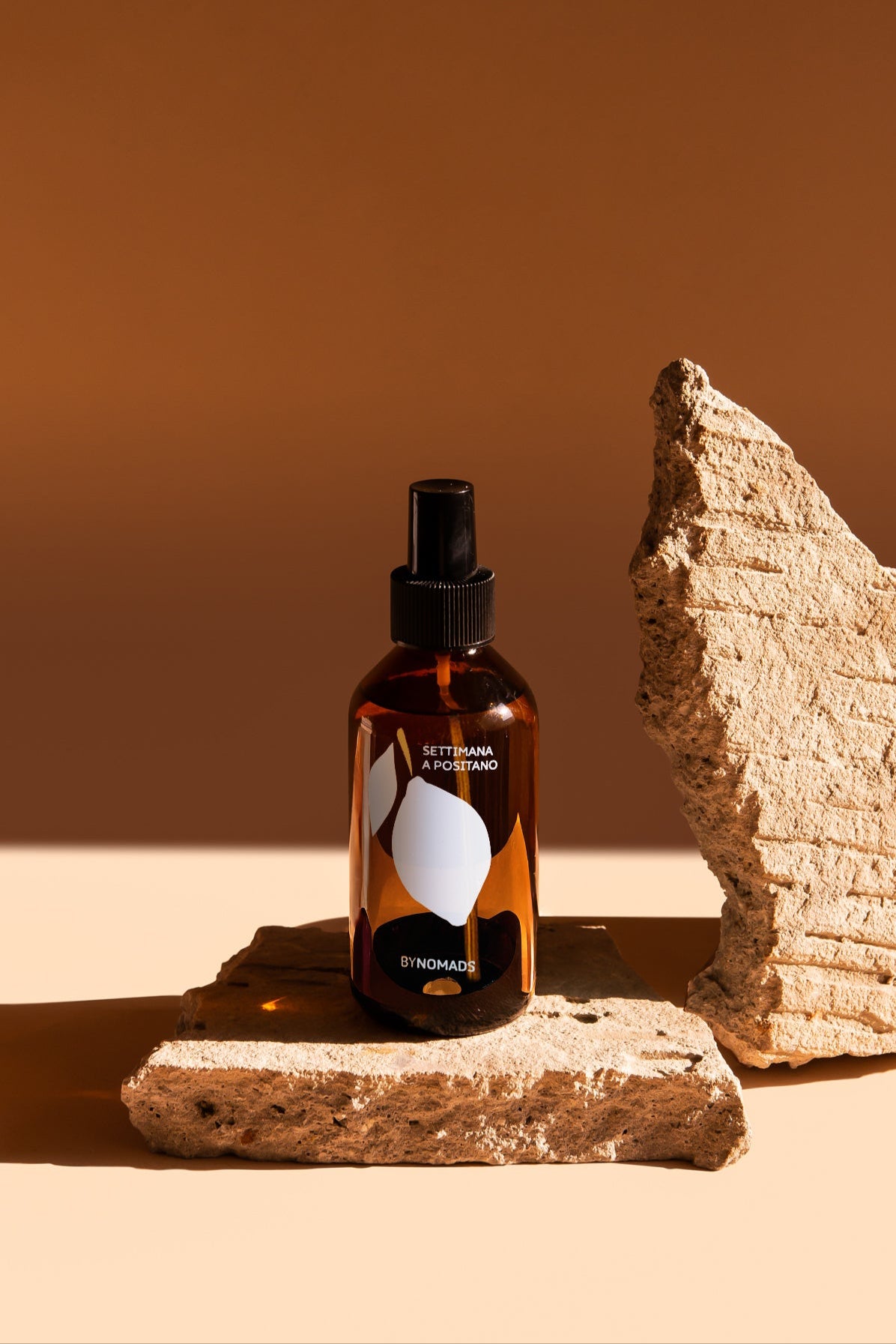 Luxury vegan home perfume BYNOMADS – Settimana a Positano – Amalfi Coast scent – paraben- and phthalate-free. UAE, Saudi Arabia, Qatar, Kuwait, Bahrain.